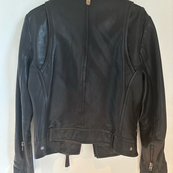 The most PERFECT leather jacket | Mackage for Aritzia - Picture 4 of 4